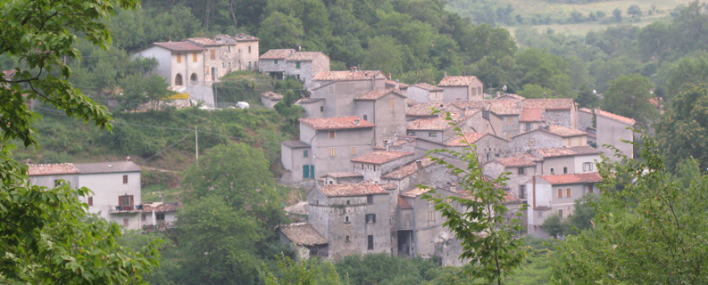 Vista di Pieia dal sentiero per Fondarca