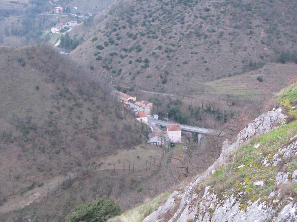 Veduta aerea di Abbadia di Naro dal castello