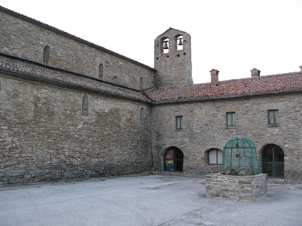 Chiostro dell'Abbazia di San Michele