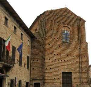 Chiesa di San Francesco e Municipio di Mondavio