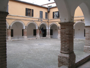 Chiostro di San Francesco a Mondavio