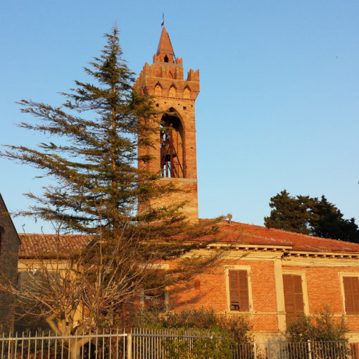 Campanile della chiesa di Farneto