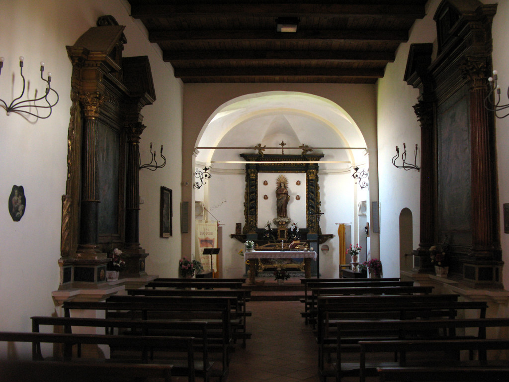 Interno della chiesa di Santa Maria Assunta