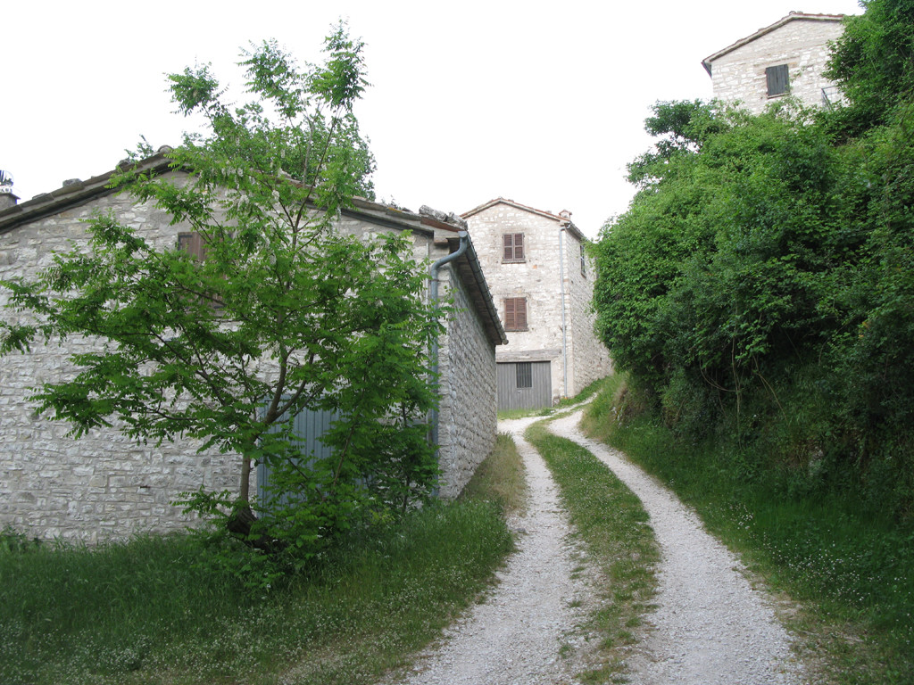 Ingresso del borgo di Montiego